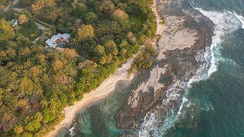 Paradise Beach Lodge