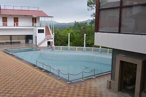 Hunky Dory Resort