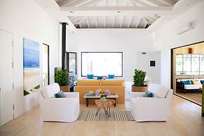 Casa Flor - Adults Only