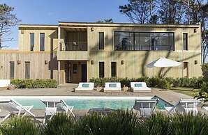 Casa Flor - Adults Only
