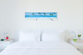 Casa Flor - Adults Only