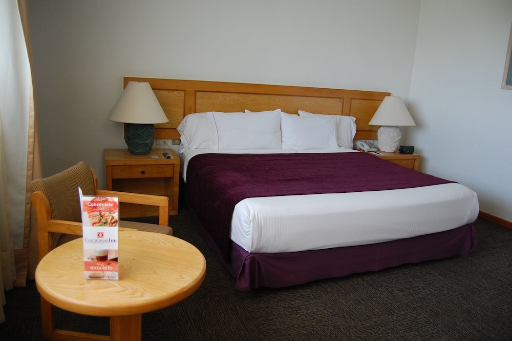 Hotel Cantalagua Inn
