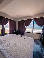 Hotel Maya Jade