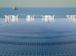 Hotel Maya Jade