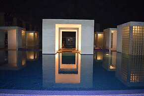 Hotel Maya Jade