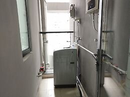 Gemmed Apartment