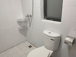Gemmed Apartment