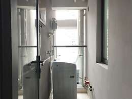 Gemmed Apartment