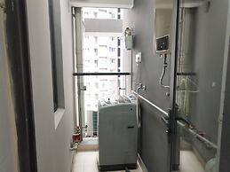 Gemmed Apartment