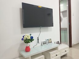 Gemmed Apartment