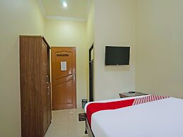 Hotel O Wisma Empat Lima Syariah