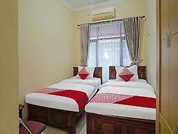 Hotel O Wisma Empat Lima Syariah