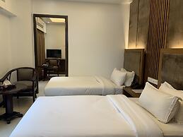 Hotel Holy Gate