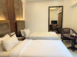 Hotel Holy Gate