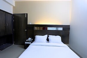 Hotel Holy Gate