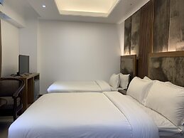Hotel Holy Gate