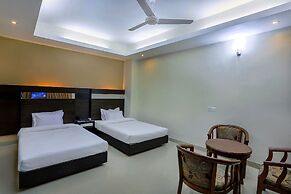 Hotel Holy Gate