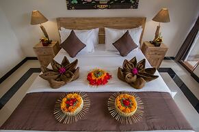 Ubud Paras Villa