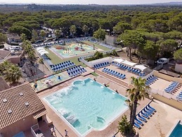 Parc Saint James Oasis Village