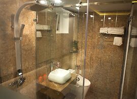 DHP Luxury Hotel