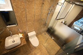 DHP Luxury Hotel