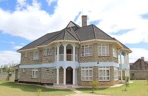 Salient Home Stay