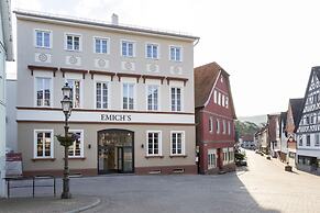EMICHS Hotel