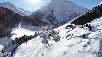 Hotel Alt Vent Tyrol
