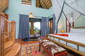 Buffalo Safari Lodge