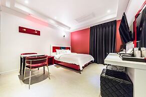 LA View Hotel