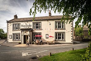 Maypole Inn