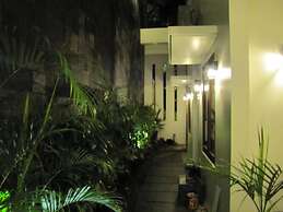 Omahqu Guest House