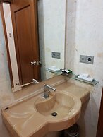 Omahqu Guest House