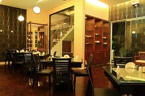Omahqu Guest House