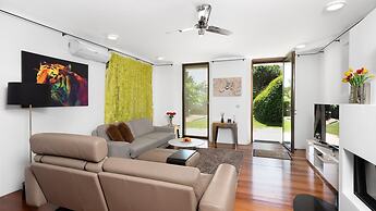 Montreux Rotana Villa
