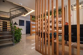Bloom House by Sweet Porto