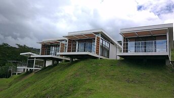 Hotel Laguna Arenal