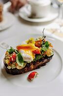 Four Seasons Hotel Montreal