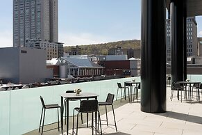 Four Seasons Hotel Montreal