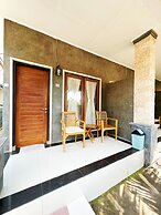 Cave Beach Bungalow