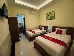 Cave Beach Bungalow