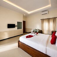 Cave Beach Bungalow