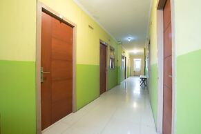 OYO 298 Gemilang Guesthouse