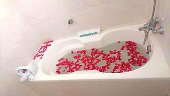 Jade Garden Hotel