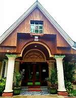 Jade Garden Hotel