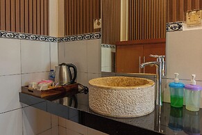 Artha Dewata Home Stay