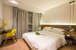 Hangzhou Backlighting Inn