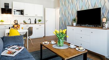 Apartments with Event Space & Hot Tub