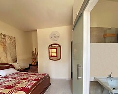 Collis Petri Relais