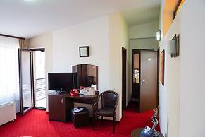 Hotel Razvan